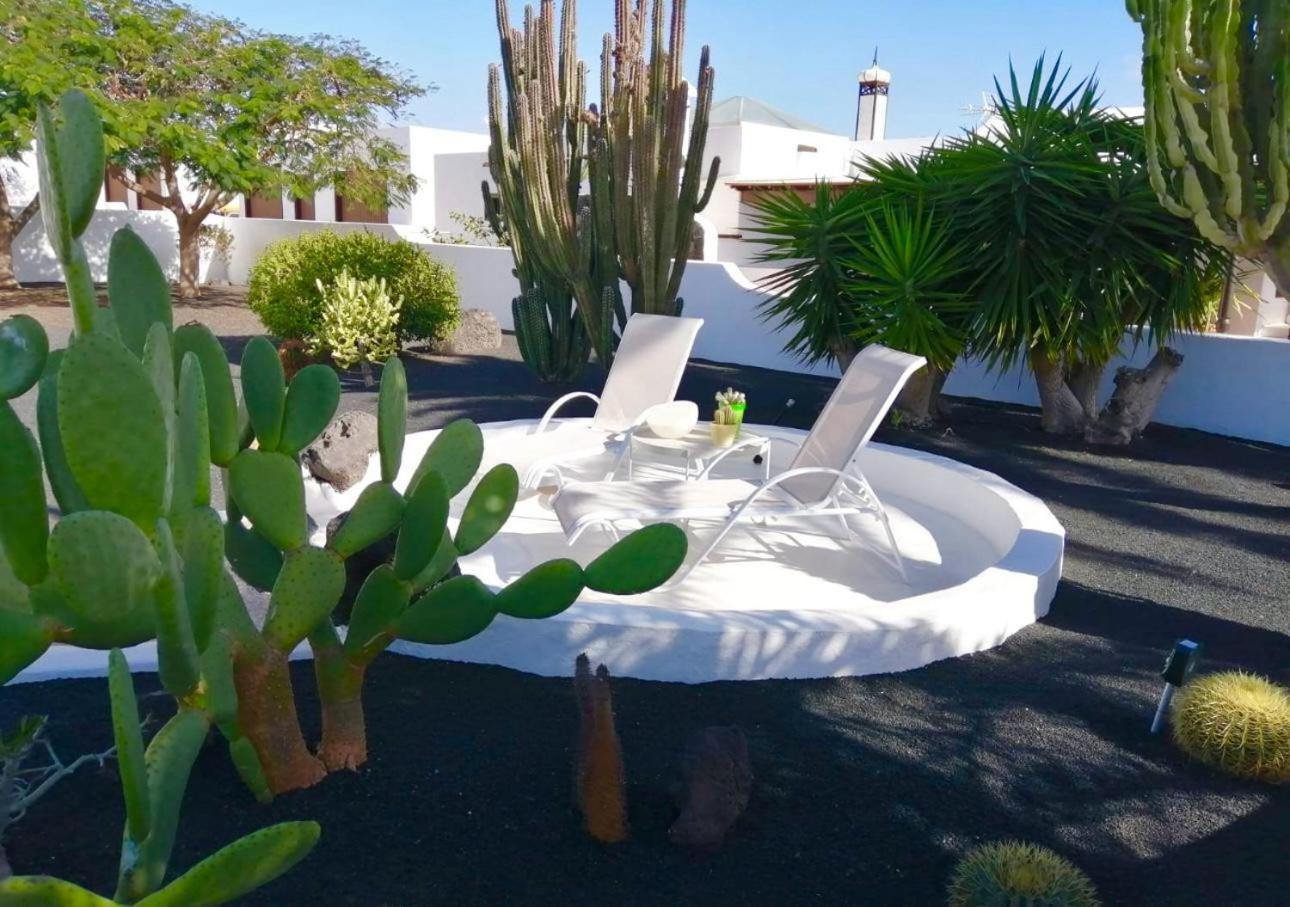 Luxury Villa Sea Front -La Orilla Playa Honda  Εξωτερικό φωτογραφία
