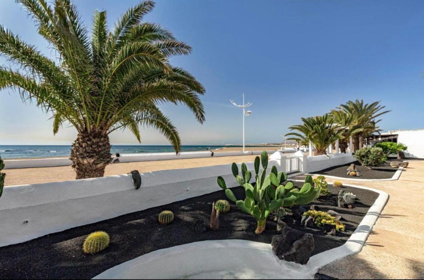Luxury Villa Sea Front -La Orilla Playa Honda  Εξωτερικό φωτογραφία